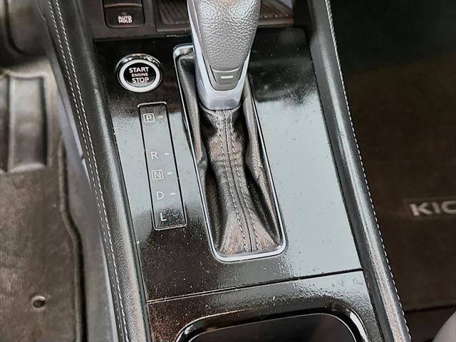 2021 Nissan Kicks SR Xtronic CVT