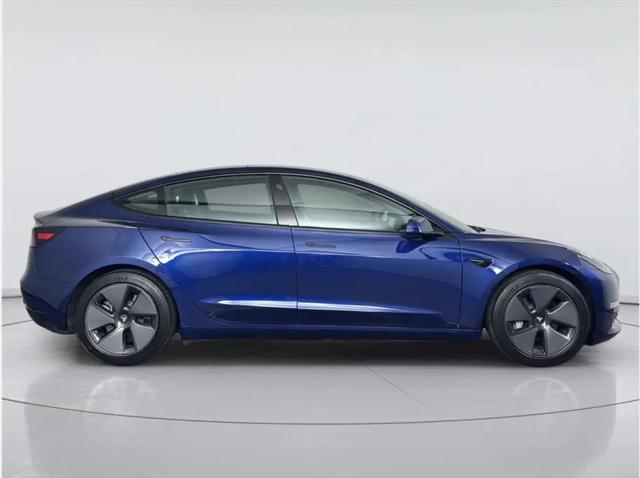 2021 Tesla Model 3 Standard Range Plus Rear-Wheel Drive