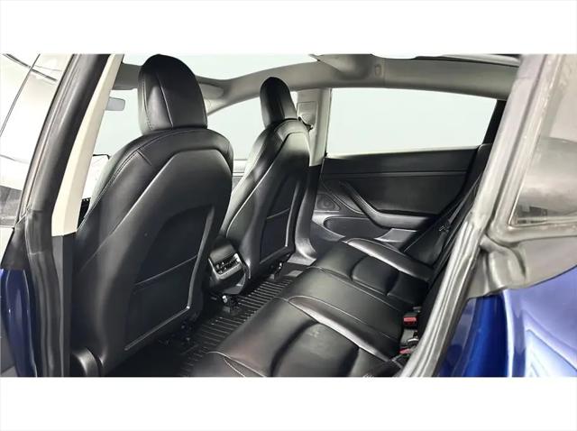 2021 Tesla Model 3 Standard Range Plus Rear-Wheel Drive