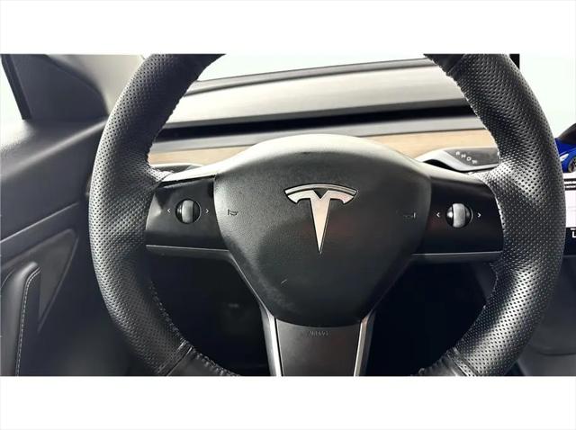 2021 Tesla Model 3 Standard Range Plus Rear-Wheel Drive