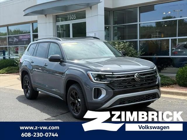 2026 Volkswagen Atlas Peak Edition for sale in Middleton, WI