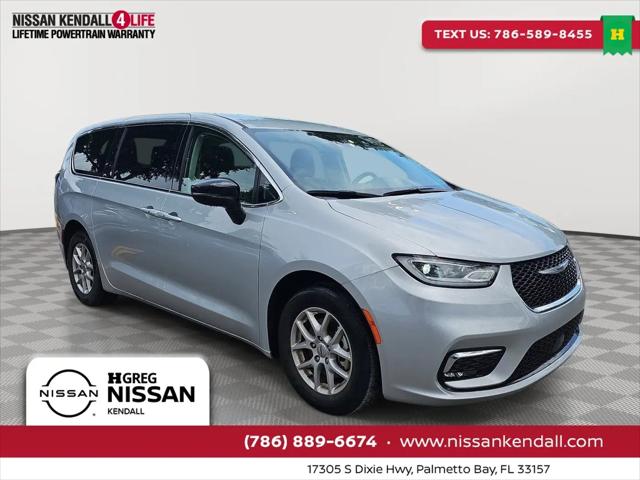 2024 Chrysler Pacifica Touring L for sale in Palmetto Bay, FL