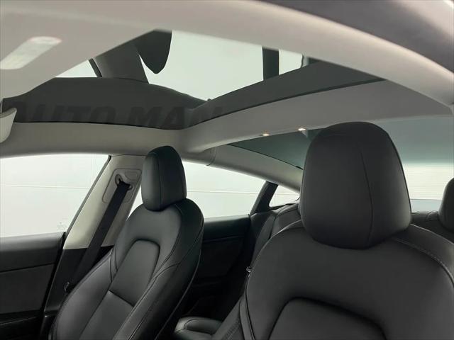 2022 Tesla Model 3 Rear-Wheel Drive