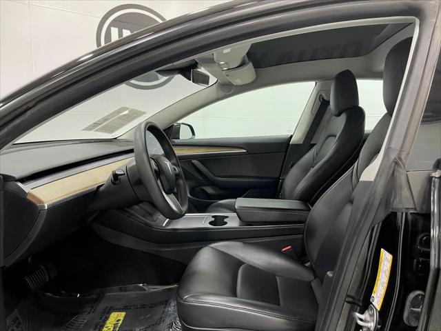 2022 Tesla Model 3 Rear-Wheel Drive