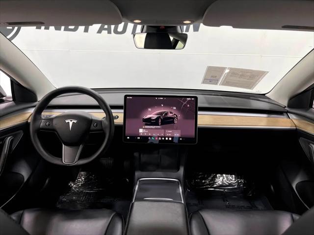 2022 Tesla Model 3 Rear-Wheel Drive