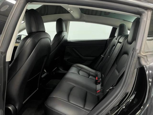 2022 Tesla Model 3 Rear-Wheel Drive