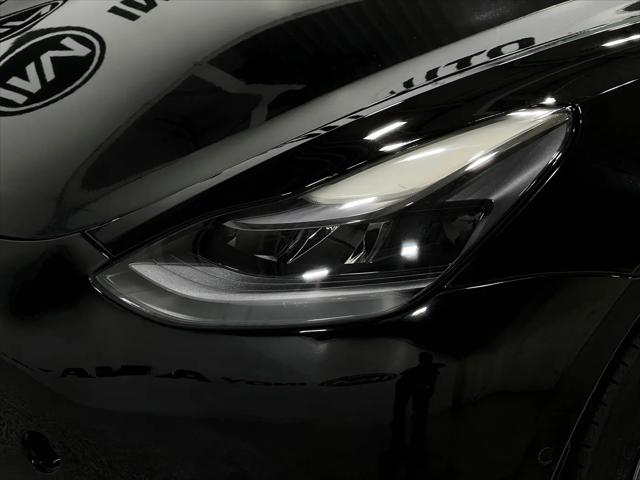 2022 Tesla Model 3 Rear-Wheel Drive