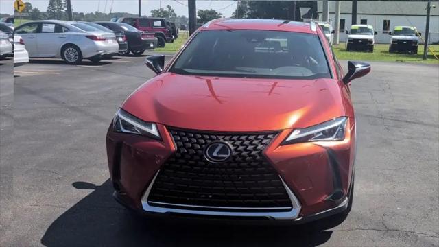 2019 Lexus UX 200 UX 200