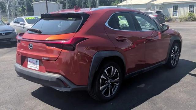2019 Lexus UX 200 UX 200