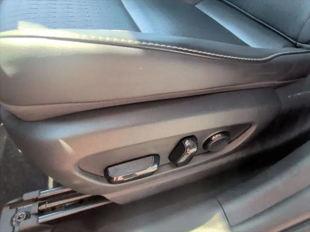 2019 Lexus UX 200 UX 200