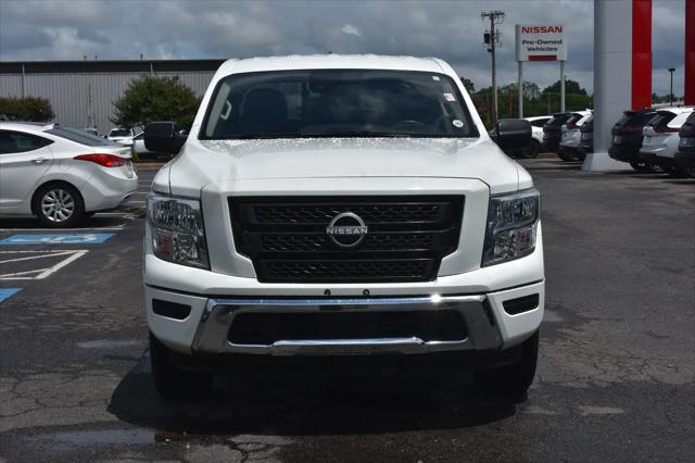 2023 Nissan Titan Crew Cab SV 4x2