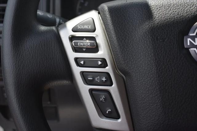 2023 Nissan Titan Crew Cab SV 4x2