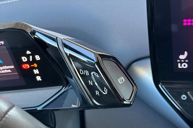 2023 Volkswagen ID.4 Pro