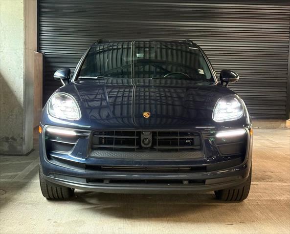 2023 Porsche Macan T