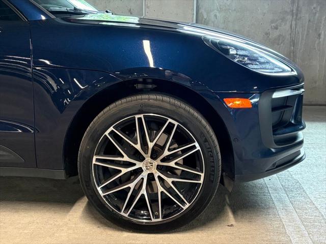 2023 Porsche Macan T