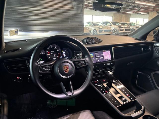 2023 Porsche Macan T
