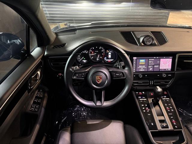 2023 Porsche Macan T
