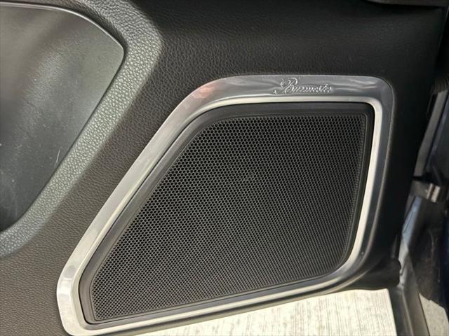 2023 Porsche Macan T