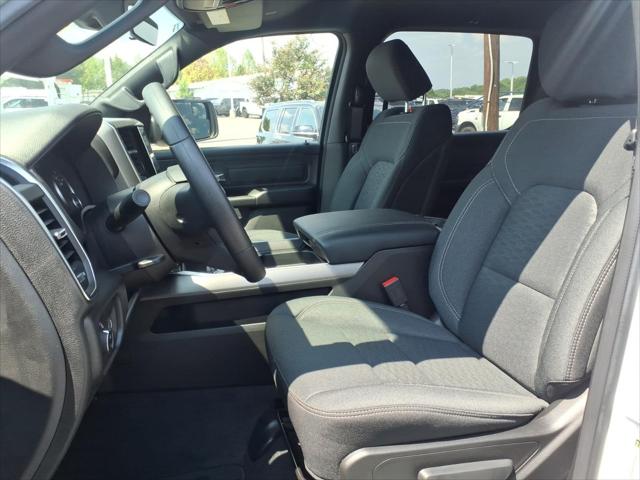 2026 Ram 1500 Express Crew Cab 4x4 57 Box