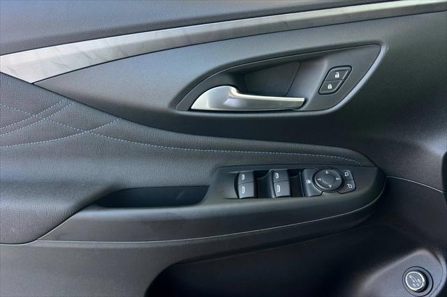 2026 Buick NV Sport Touring FWD