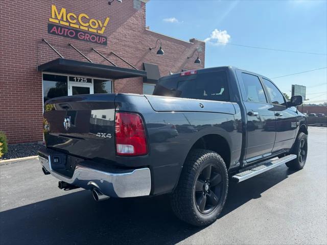 2017 Ram 1500 Big Horn Crew Cab 4x4 5'7" Box