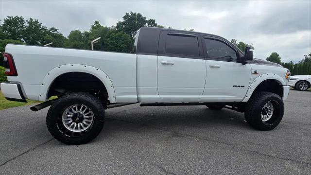 2024 Ram 3500 Limited Mega Cab 4x4 64 Box
