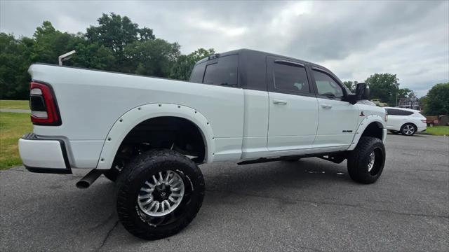 2024 Ram 3500 Limited Mega Cab 4x4 64 Box
