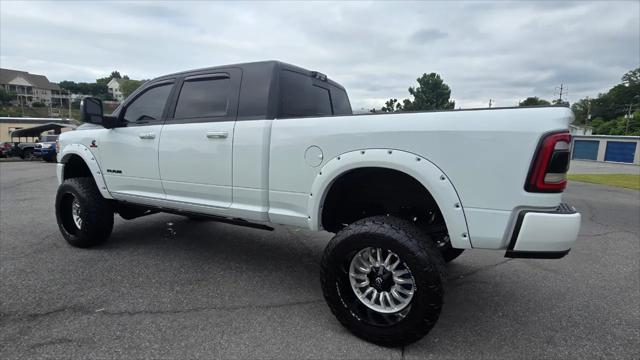 2024 Ram 3500 Limited Mega Cab 4x4 64 Box