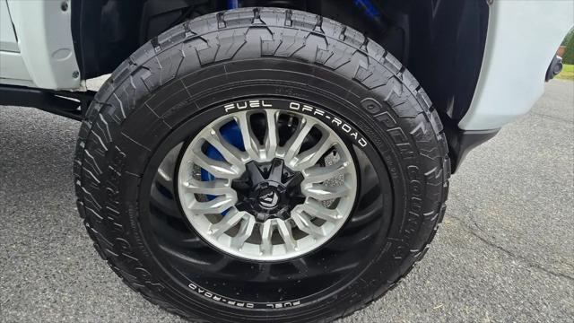 2024 Ram 3500 Limited Mega Cab 4x4 64 Box