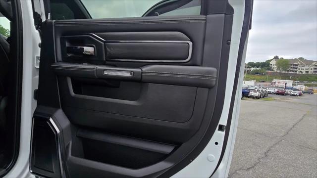 2024 Ram 3500 Limited Mega Cab 4x4 64 Box