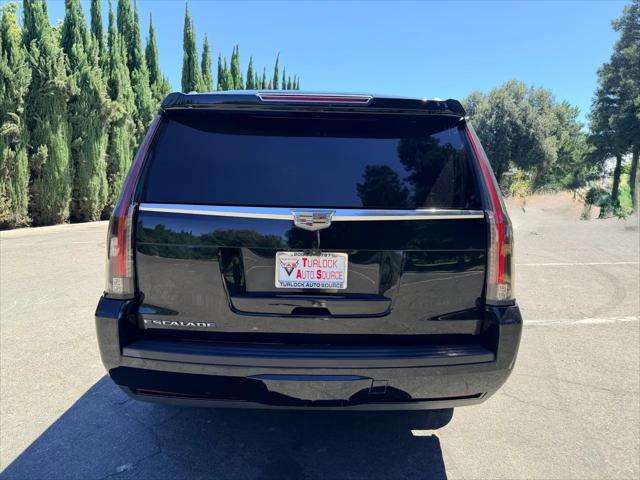 2017 Cadillac Escalade ESV Premium Luxury