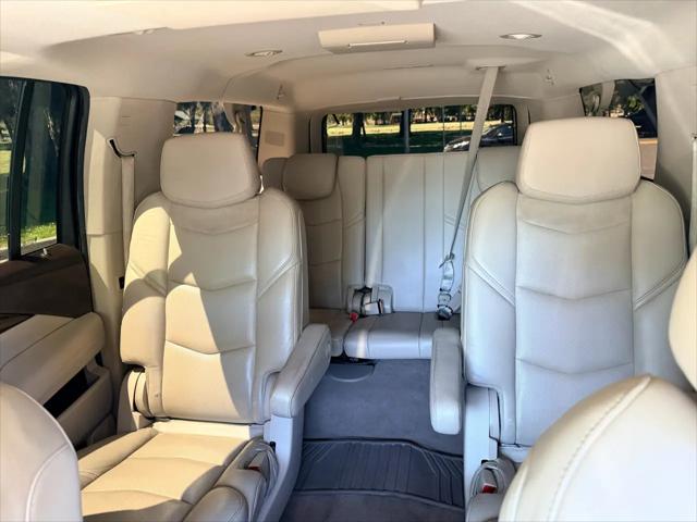 2017 Cadillac Escalade ESV Premium Luxury