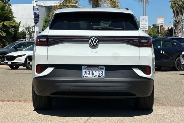 2023 Volkswagen ID.4 Pro