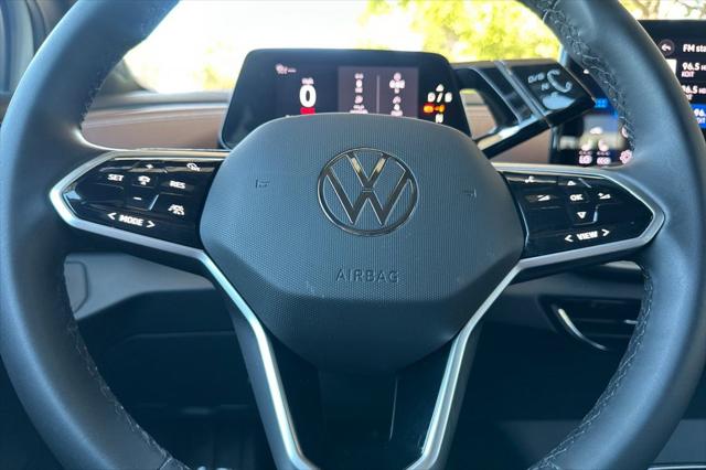 2023 Volkswagen ID.4 Pro