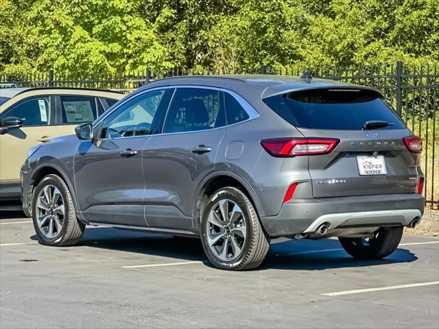 2024 Ford Escape Platinum