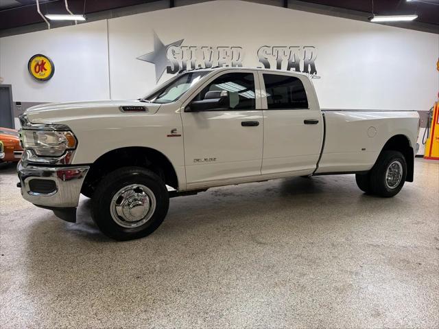 2022 Ram 3500 Tradesman Crew Cab 4x4 8 Box for sale in Cedar Hill, TX
