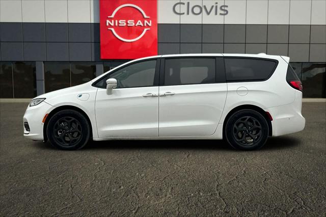 2022 Chrysler Pacifica Hybrid Limited