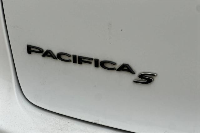 2022 Chrysler Pacifica Hybrid Limited