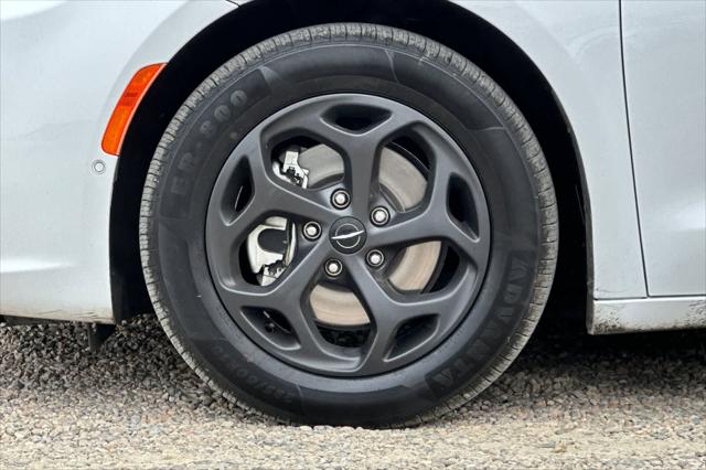 2022 Chrysler Pacifica Hybrid Limited