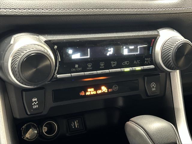 Certified Used 2025 MAGNETIC GRAY MET. Toyota  image 27