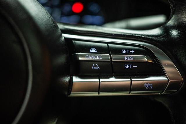 2023 Mazda Mazda3 2.5 S Carbon Edition