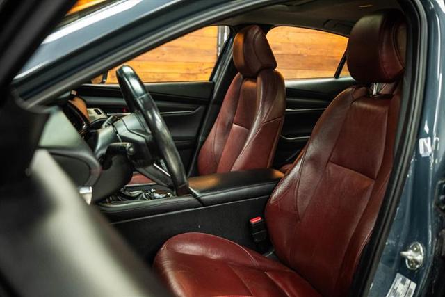 2023 Mazda Mazda3 2.5 S Carbon Edition