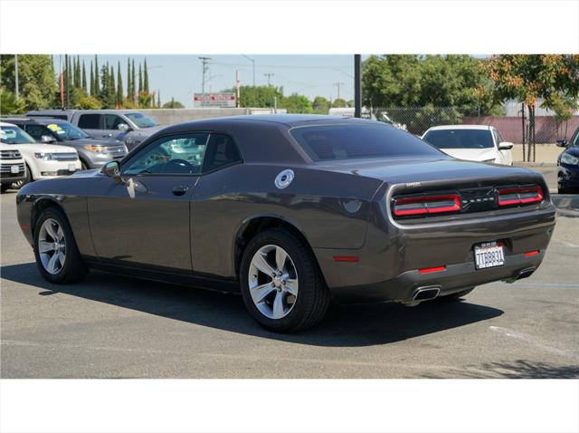 2016 Dodge Challenger SXT