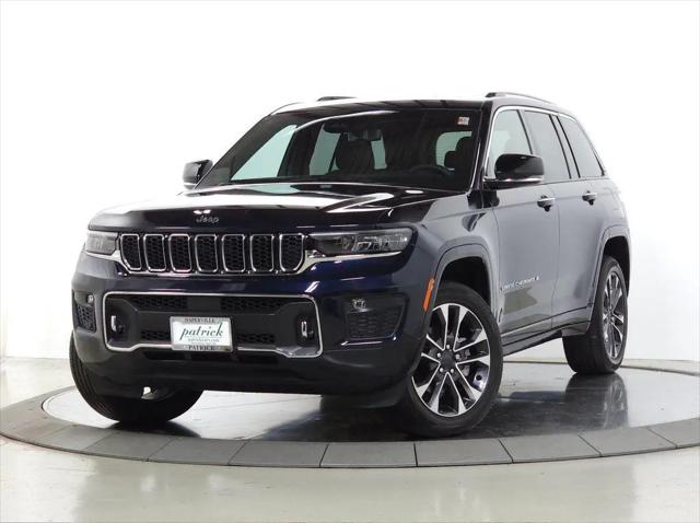 2023 Jeep Grand Cherokee Overland 4x4 for sale in Naperville, IL