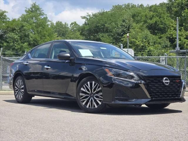 2025 Nissan Altima SV FWD for sale near Columbus, OH