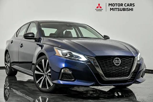 2022 Nissan Altima SR FWD for sale in Aurora, IL