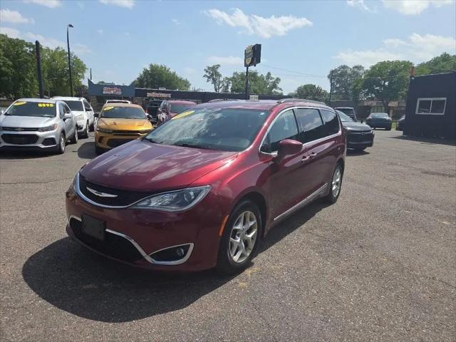 2017 Chrysler Pacifica Touring-L for sale in Madison Heights, MI