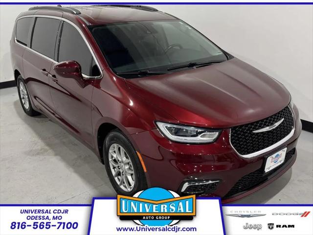 2021 Chrysler Pacifica Touring for sale in Odessa, MO