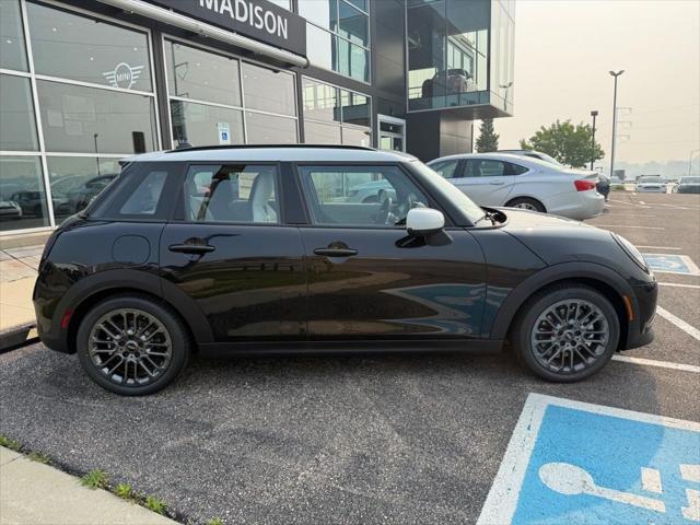 2026 MINI Hardtop Cooper