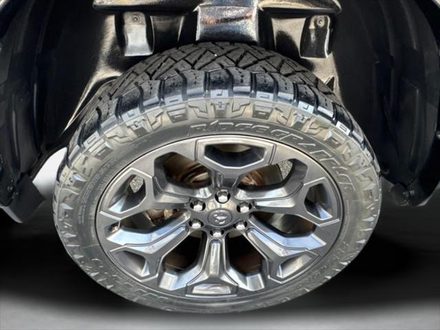 2020 Ram 1500 Limited Crew Cab 4x4 57 Box